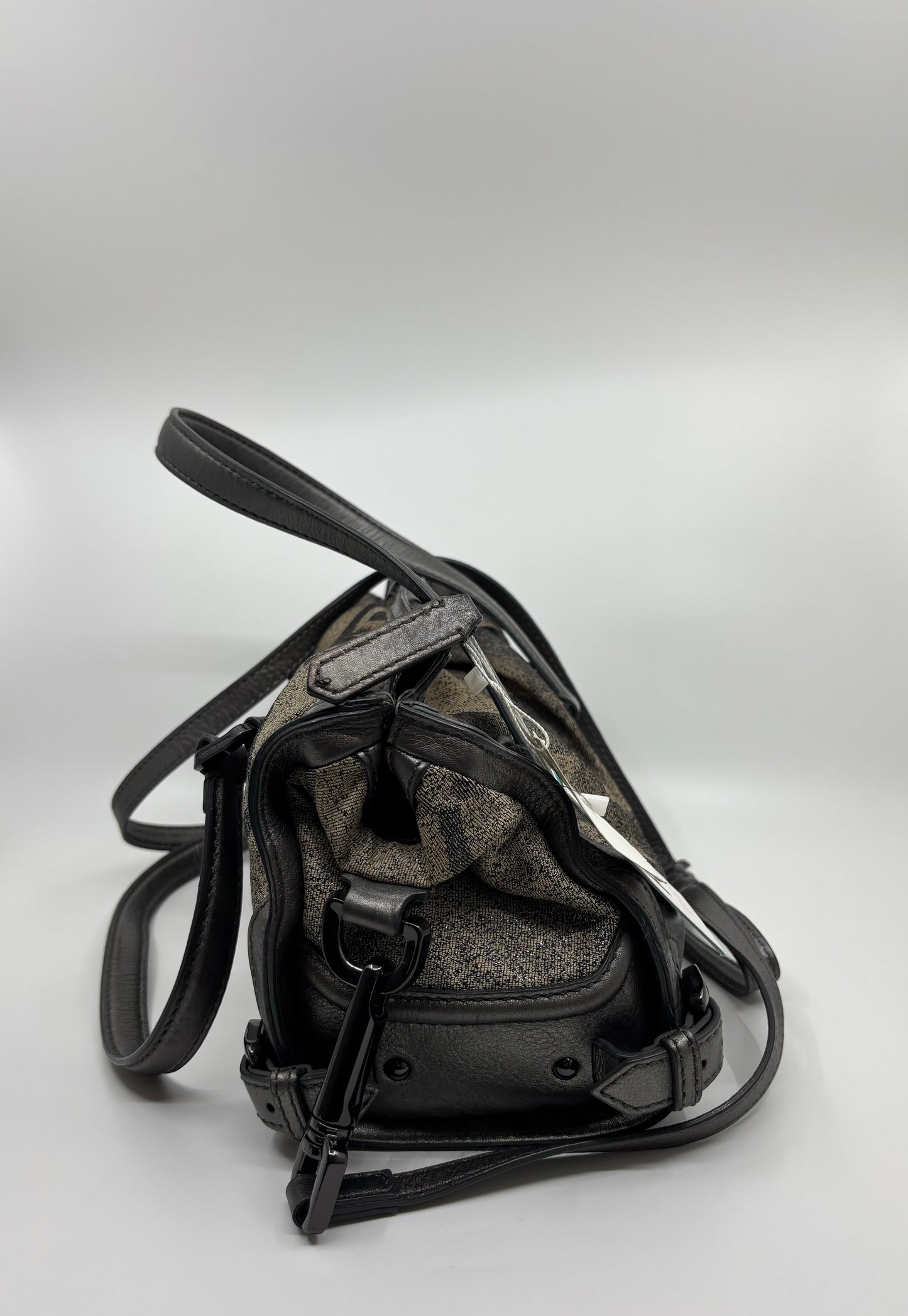 Bolso bowling y bandolera en cuadros brillo
