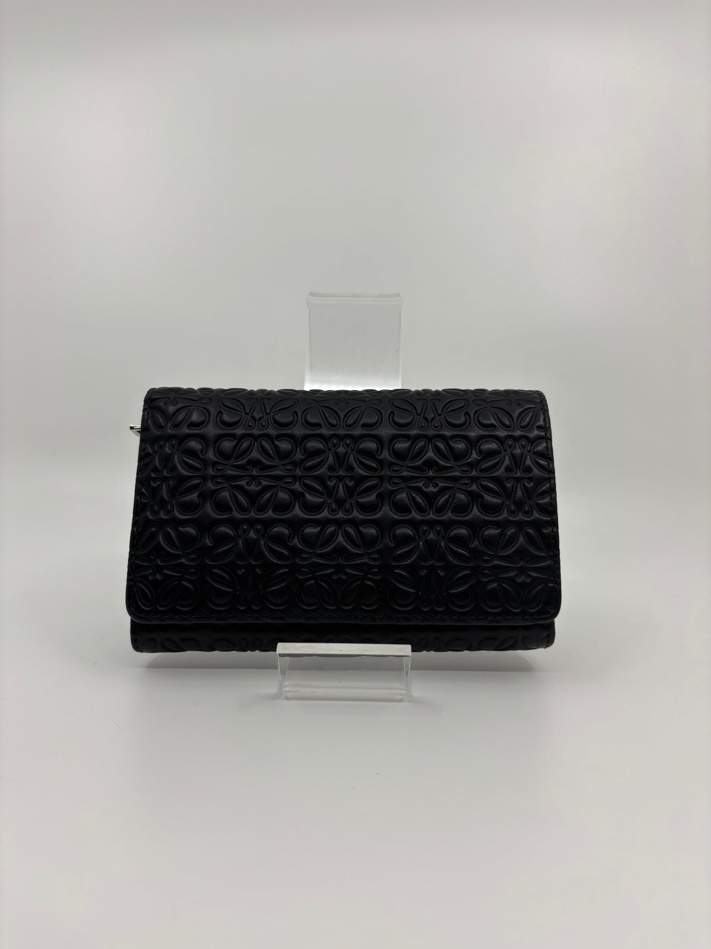 Cartera piel labrada Loewe