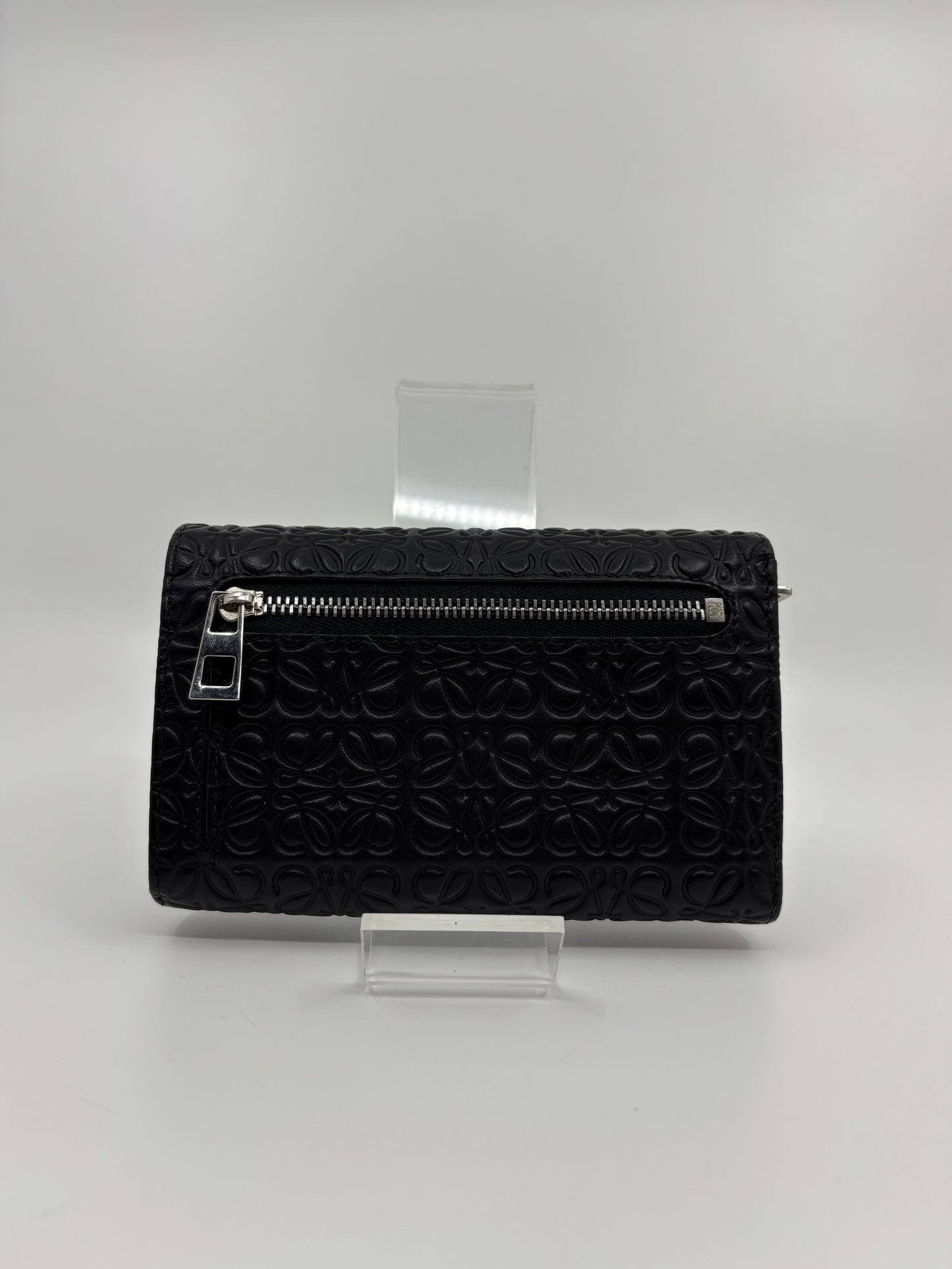 Cartera piel labrada Loewe